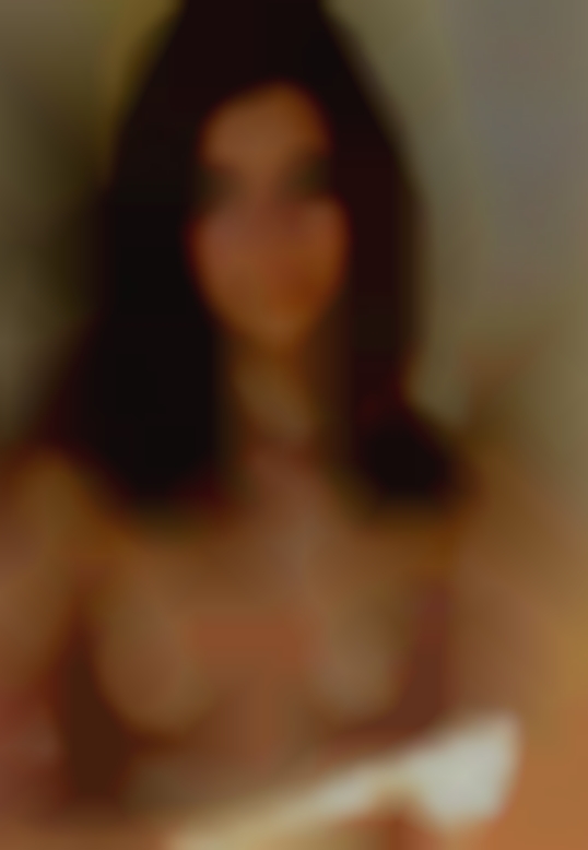 Nude looking female exibishionist.